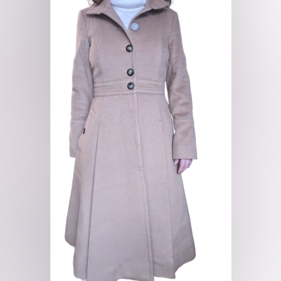 EUC Burberry tan trench coat 100% camel hair princess cut button down half 2 - Picture 2 of 16